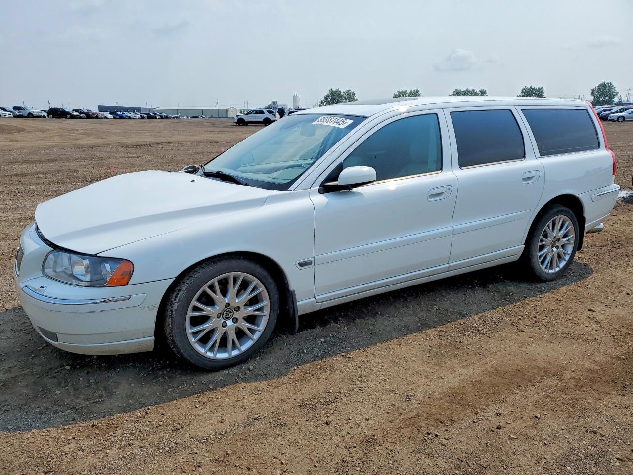 YV1SW547652484970 · 2005 VOLVO V70