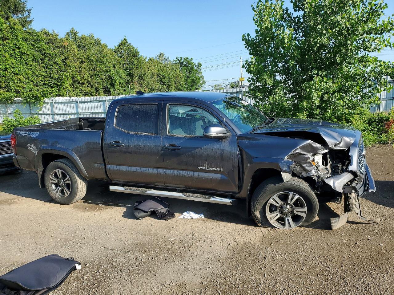 5TFDZ5BN8JX033186 · 2018 TOYOTA TACOMA · 4/12
