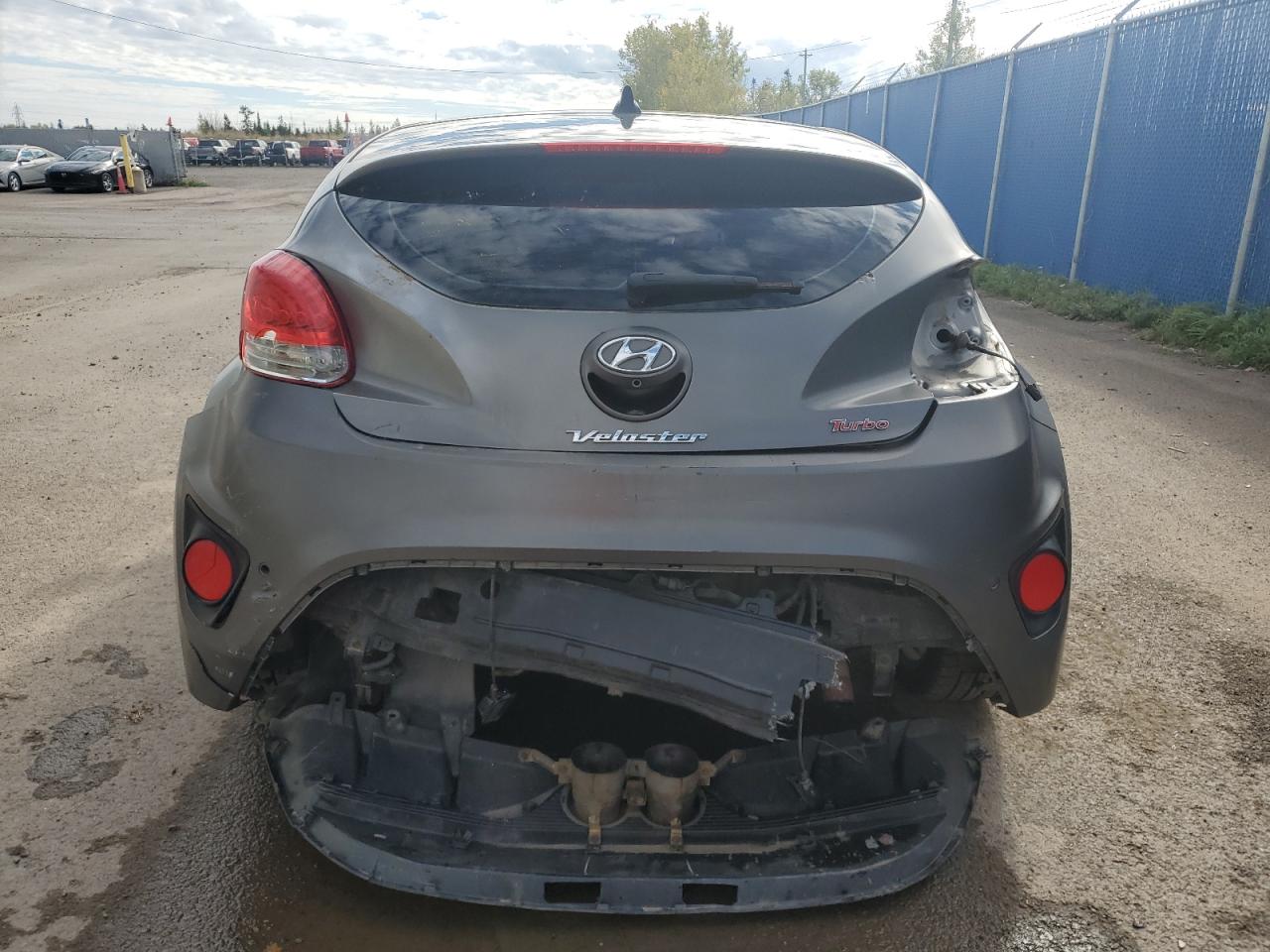 KMHTC6AE8FU243733 · 2015 HYUNDAI VELOSTER · 6/13
