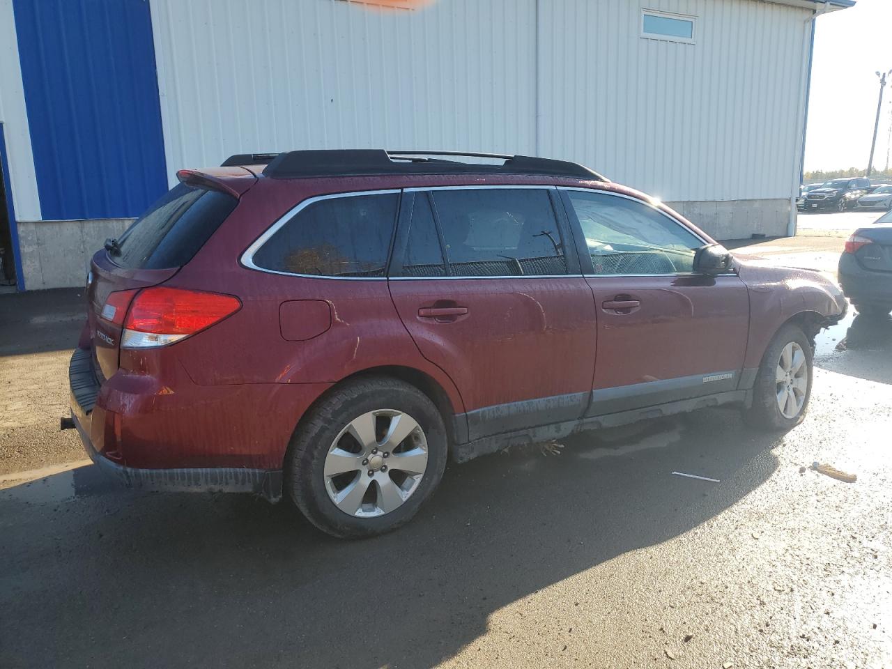 4S4BRGGC6C3265043 · 2012 SUBARU OUTBACK · 3/13