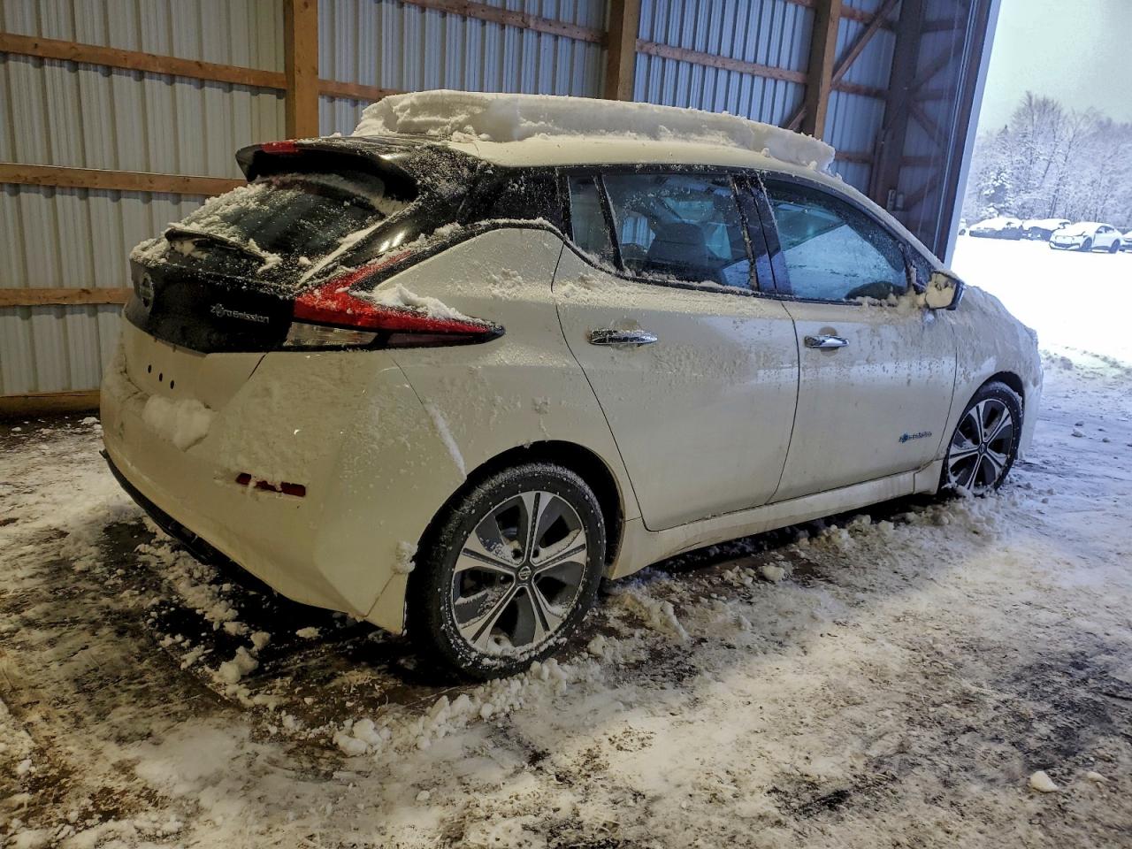 1N4AZ1CP6JC303346 · 2018 NISSAN LEAF · 3/12