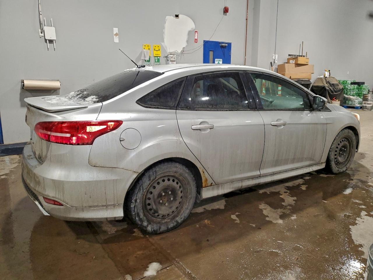 1FADP3F23FL251194 · 2015 FORD FOCUS · 3/12