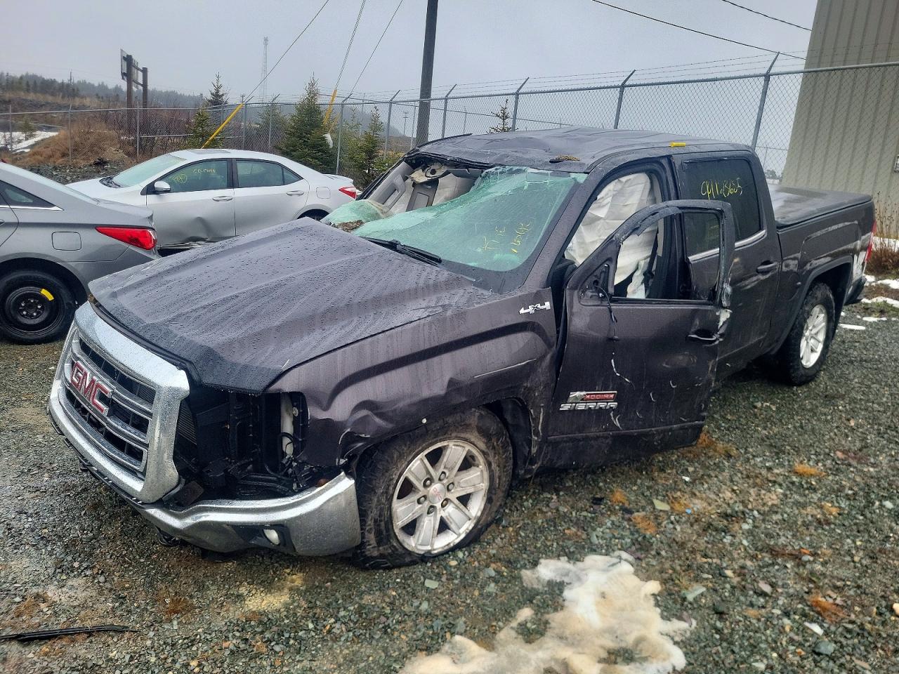 2015 GMC SIERRA