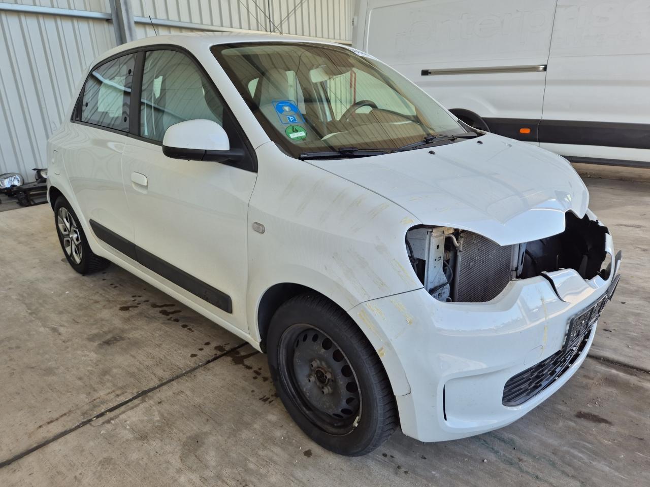 VF1AH000564****** · 2020 RENAULT Twingo