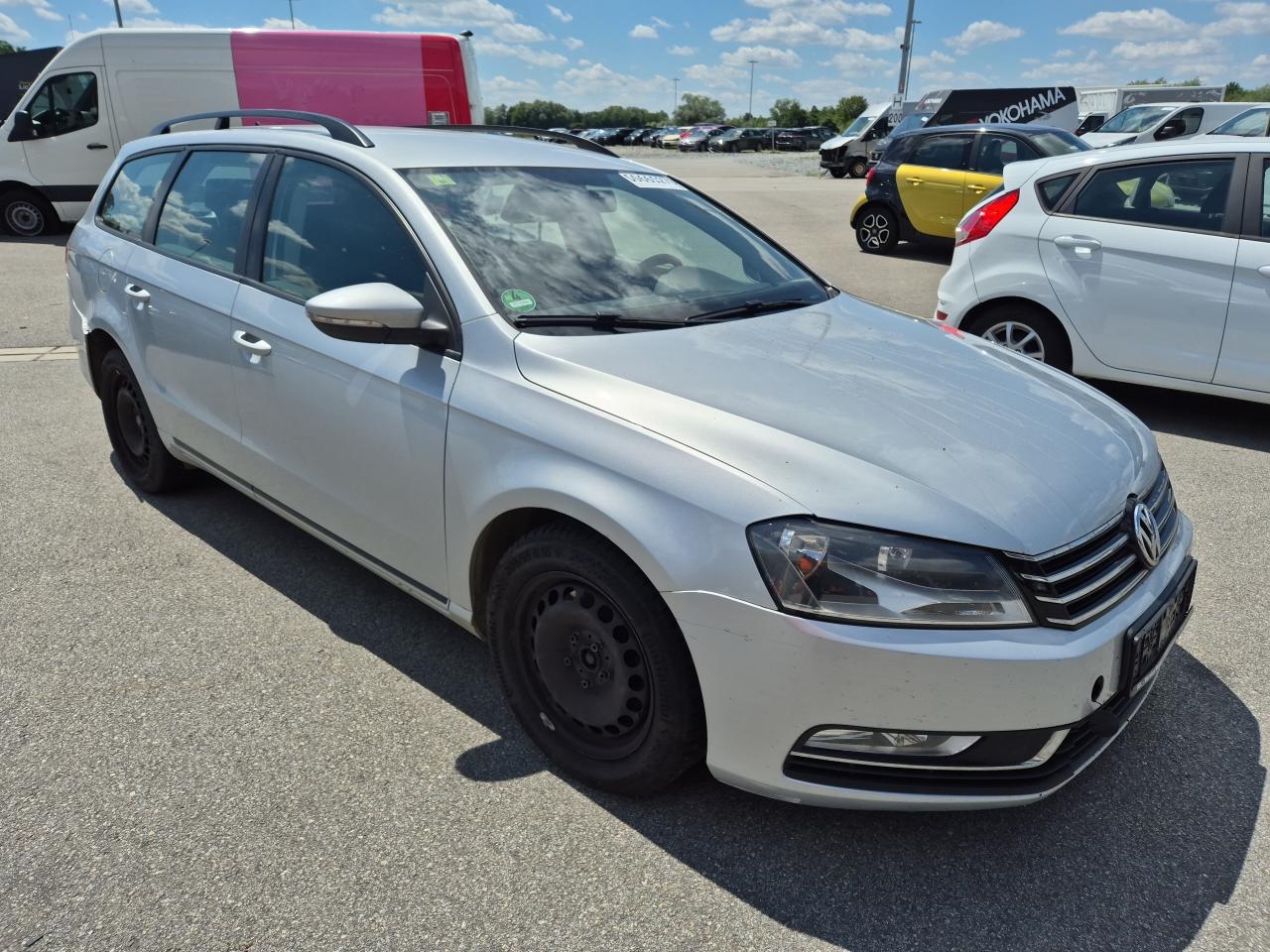 WVWZZZ3CZDE****** · 2012 VOLKSWAGEN Passat Variant