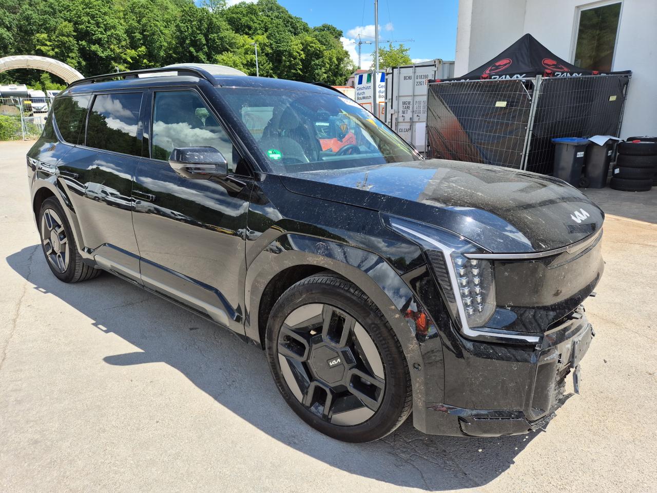 KNAAE8158S6****** · 2025 KIA EV9