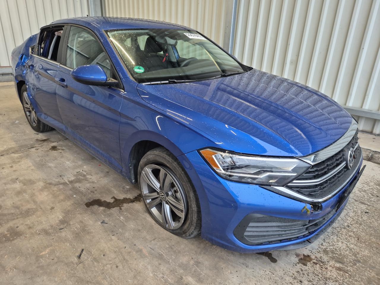 3VWEM7BU6RM****** · 2024 VOLKSWAGEN Jetta