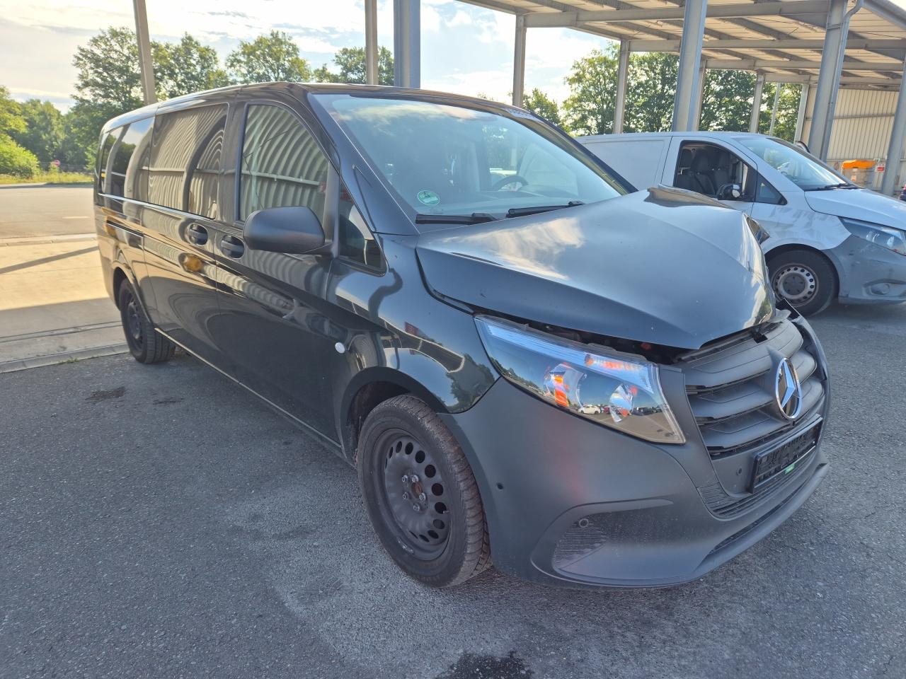 W1VVLGFZ1T4****** · 2025 MERCEDES-BENZ Vito Tourer