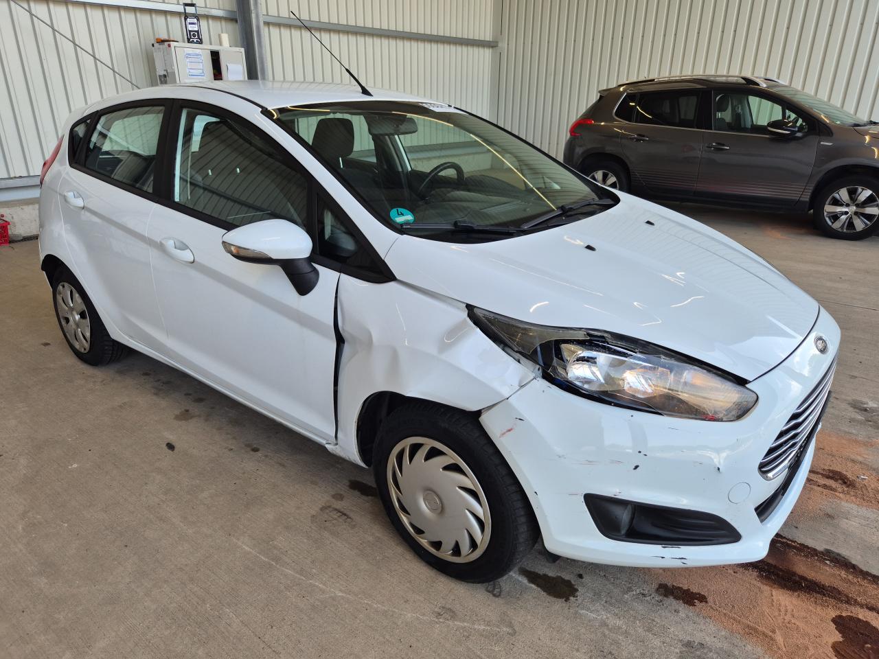 WF0DXXGAKDE****** · 2014 FORD Fiesta