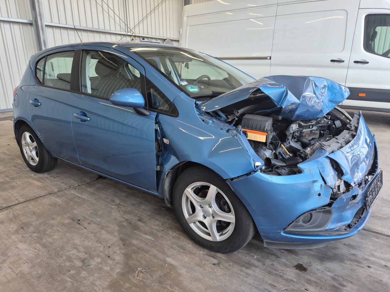 W0V0XEP68K4****** · 2019 OPEL Corsa E