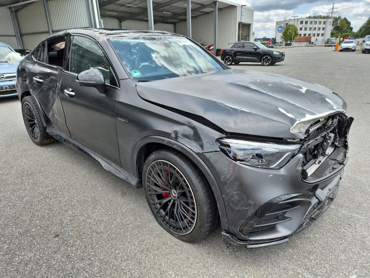W1NKJ8HB9SF****** · 2025 MERCEDES-BENZ GLC Coupe