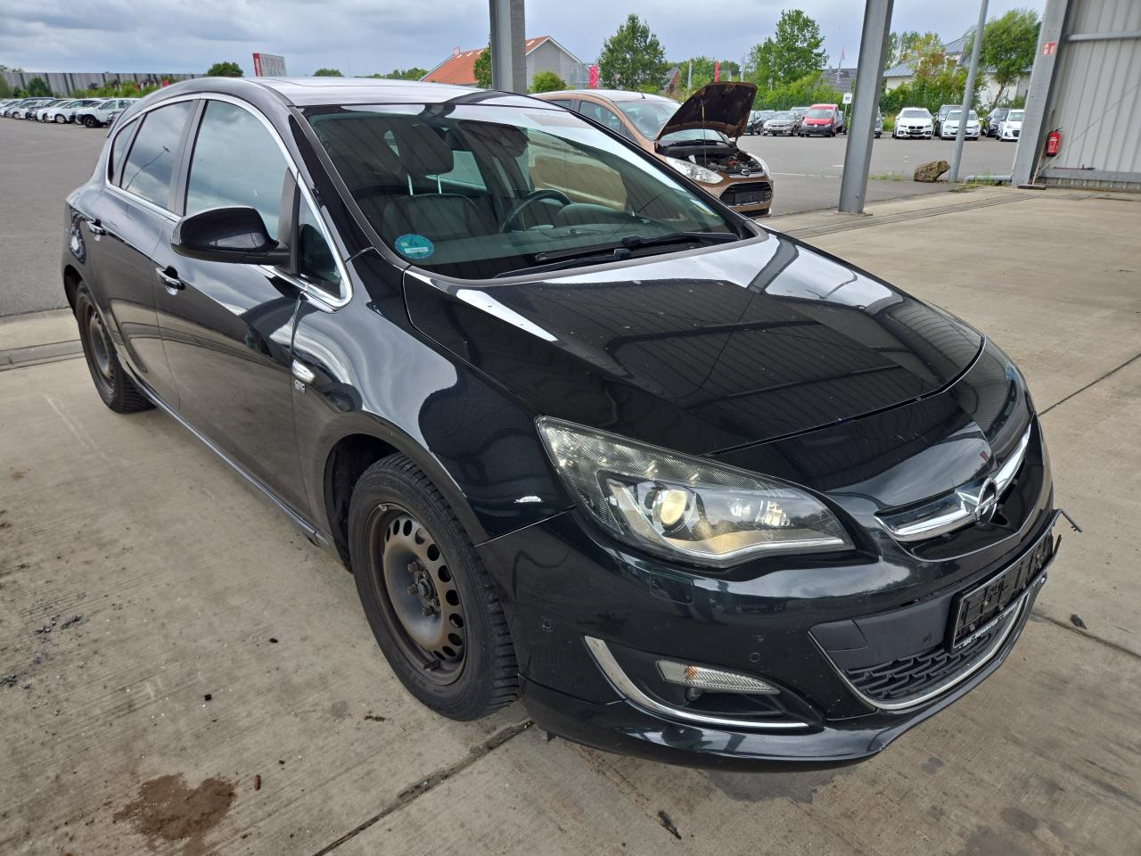 W0LPE6EH7EG****** · 2014 OPEL Astra J Lim.