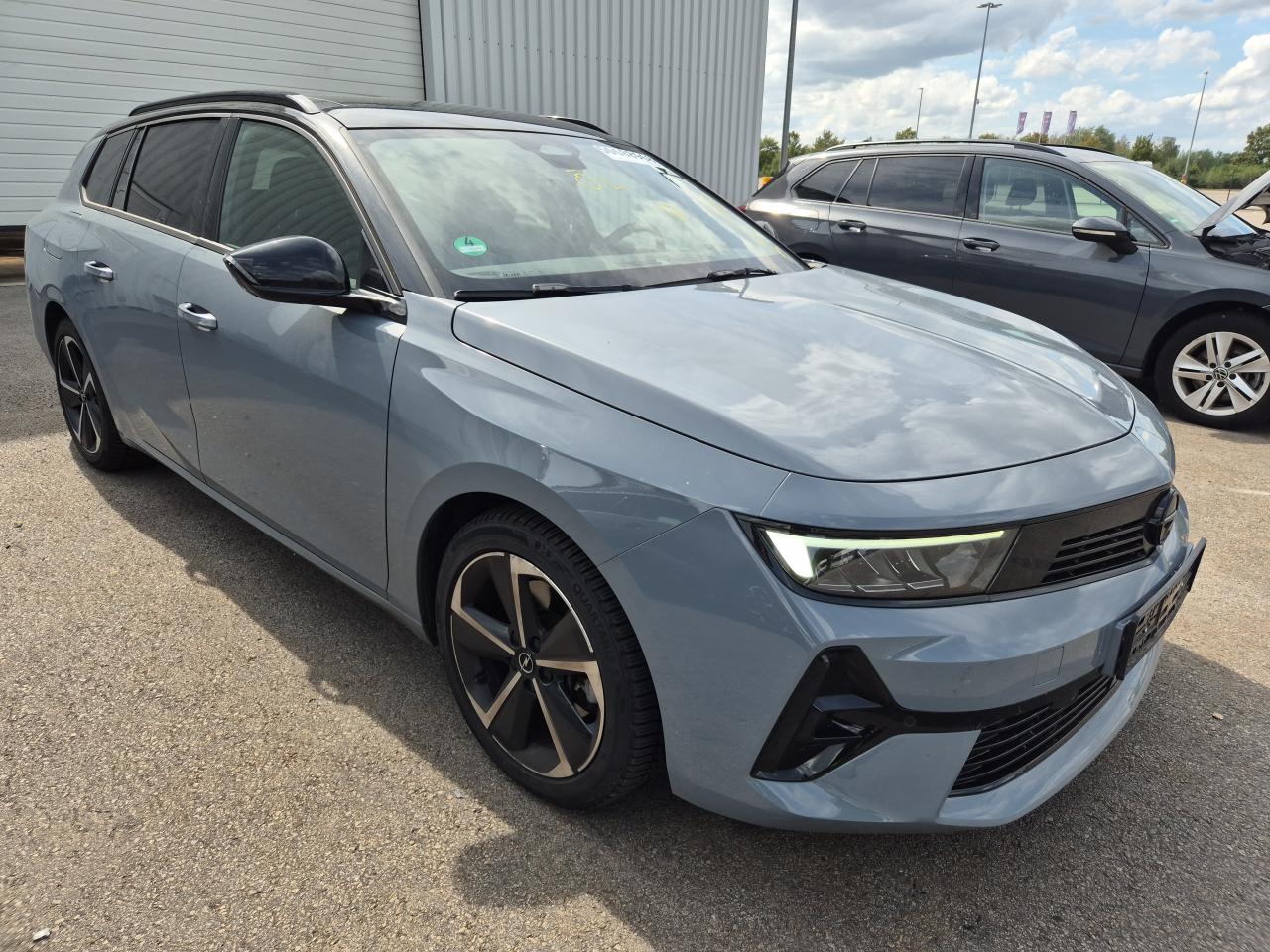VXKFRHNS1S1****** · 2025 OPEL Astra L Sports Tourer