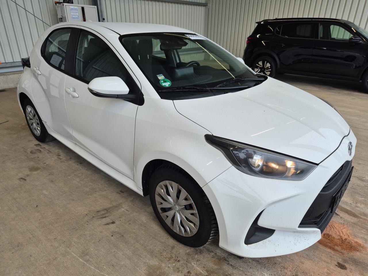 2021 TOYOTA Yaris