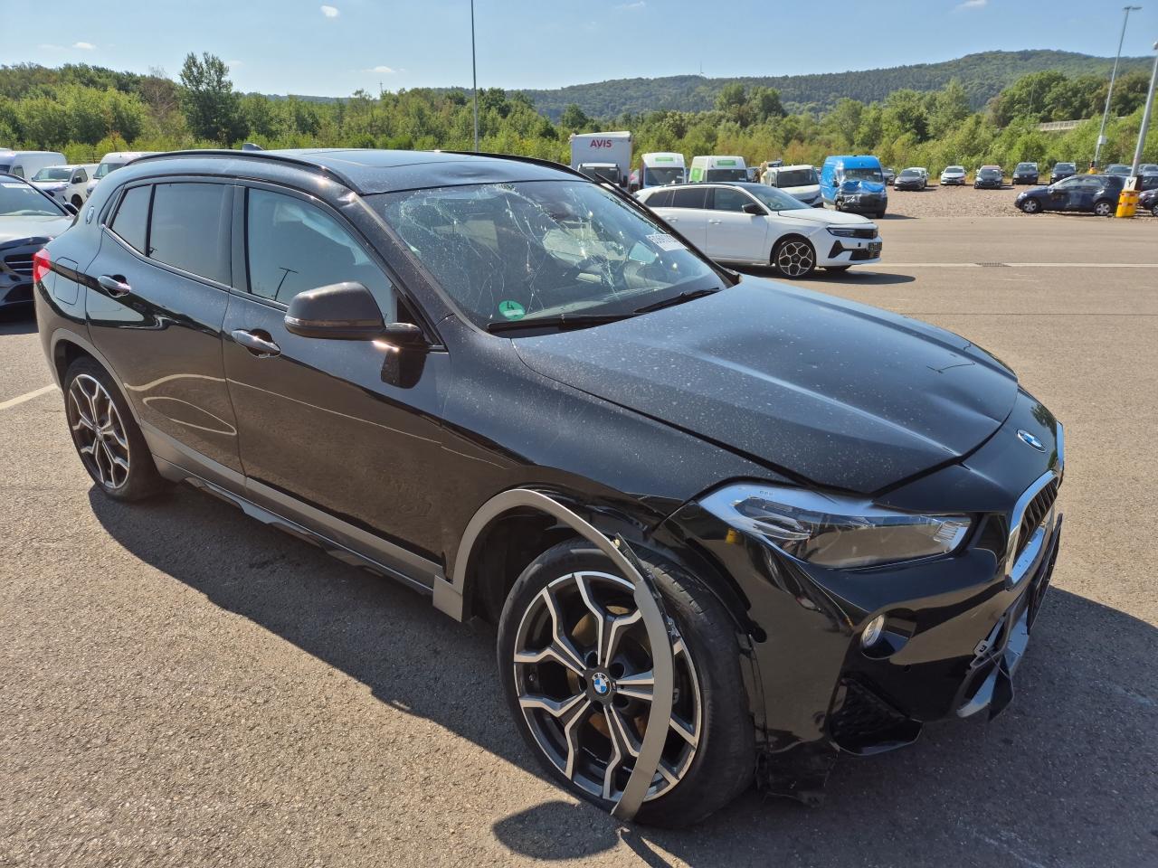 WBXYJ5C57K5****** · 2019 BMW X2