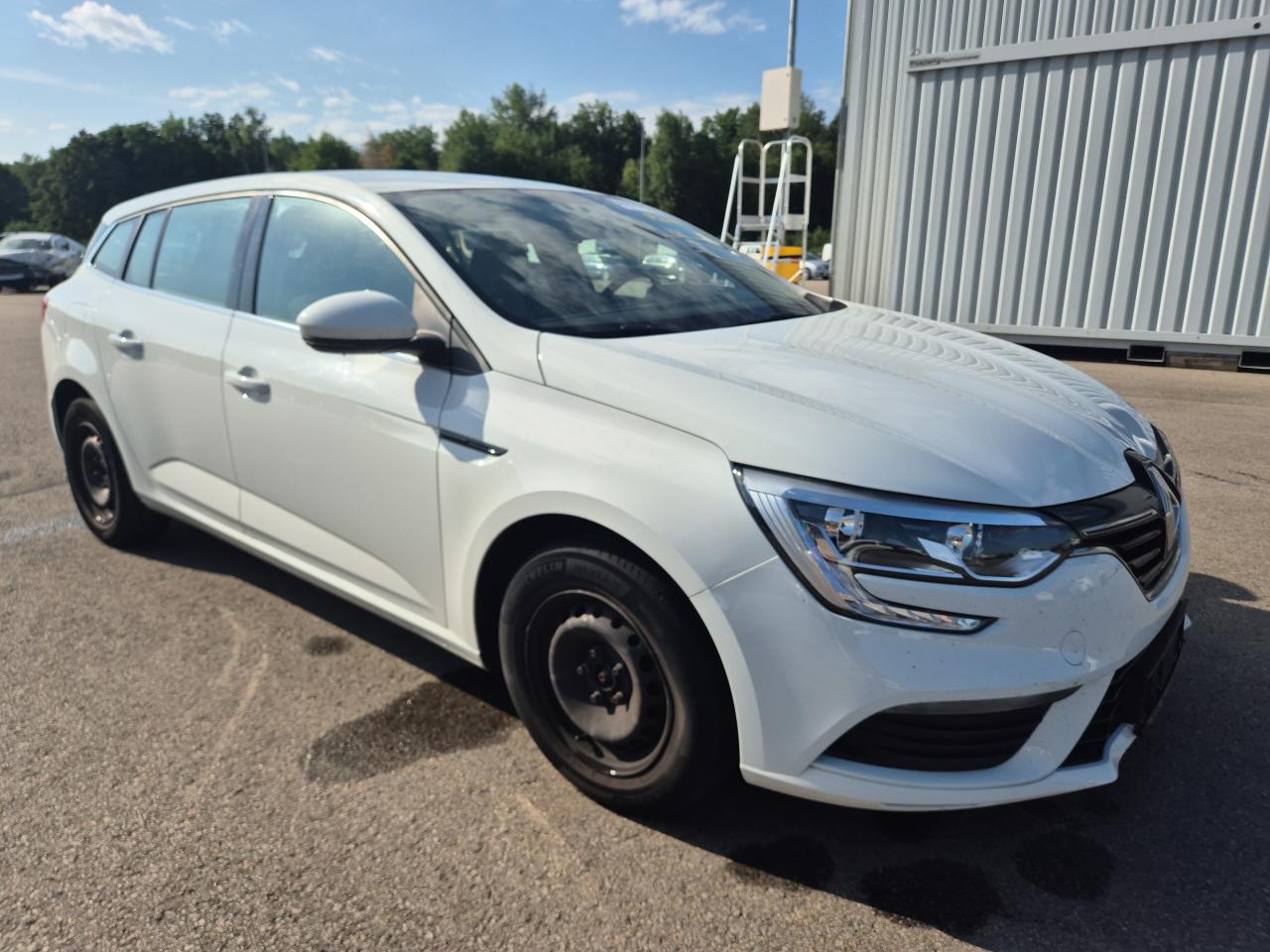 VF1RFB00162****** · 2019 RENAULT Megane IV Grandtour