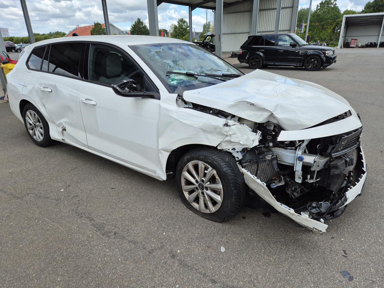 VXKFCYHZLP1****** · 2023 OPEL Astra L Sports Tourer