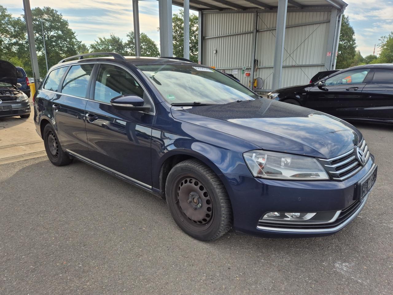 WVWZZZ3CZEE****** · 2013 VOLKSWAGEN Passat Variant
