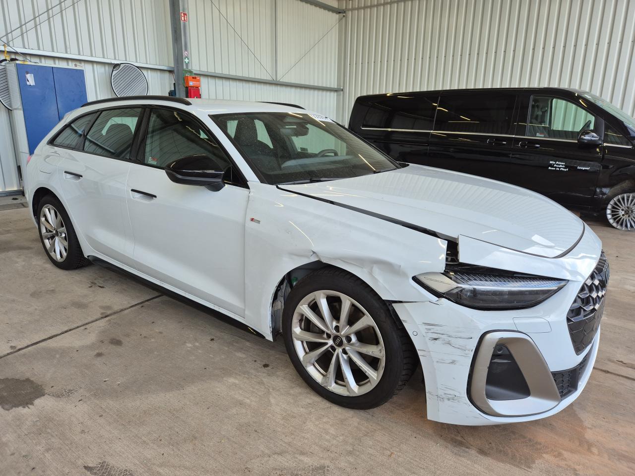 2025 AUDI A5 Avant