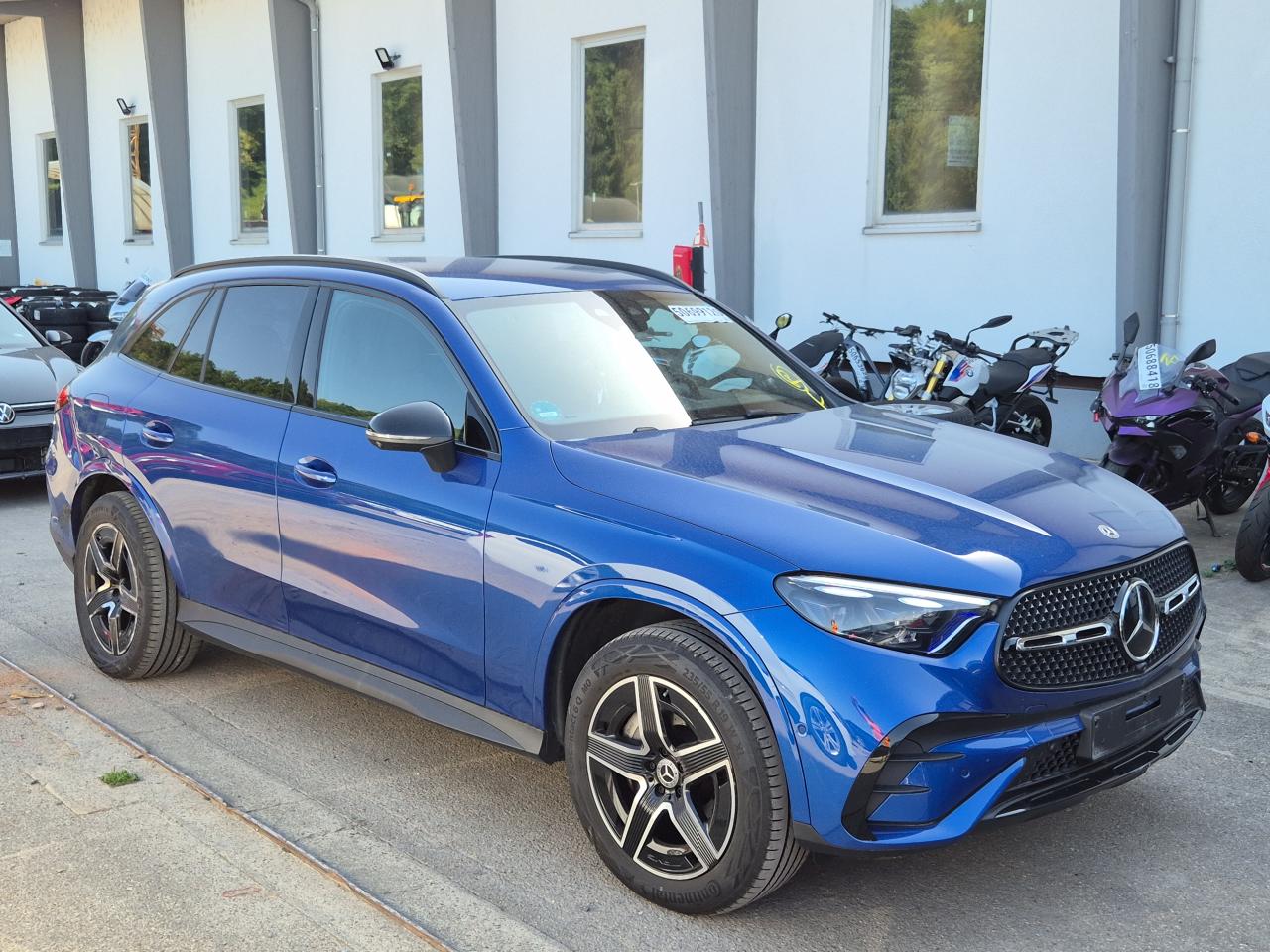 W1NKM0KB7TU****** · 2025 MERCEDES-BENZ GLC