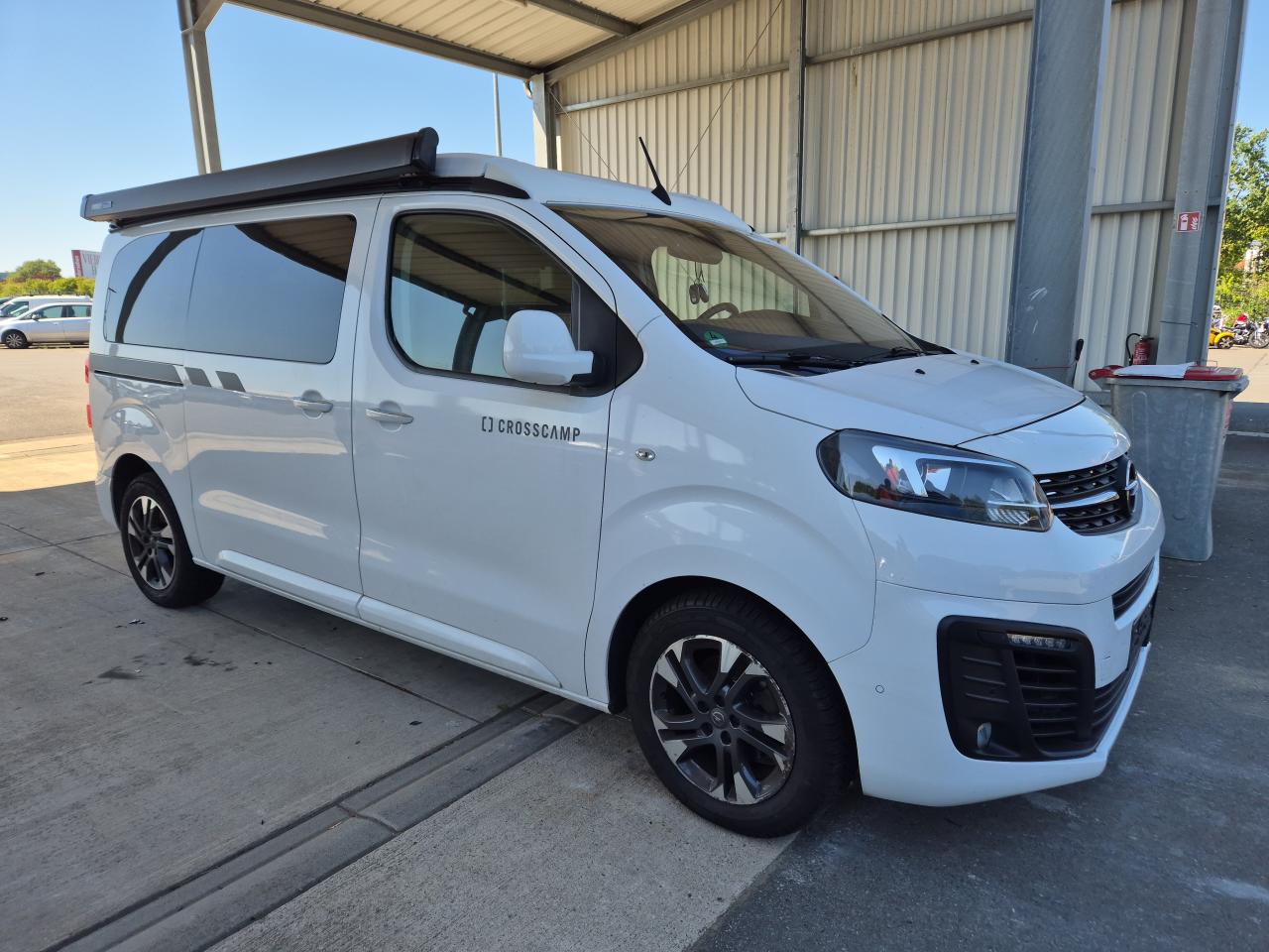 VXEVEEHZ7MZ****** · 2022 OPEL Zafira Life