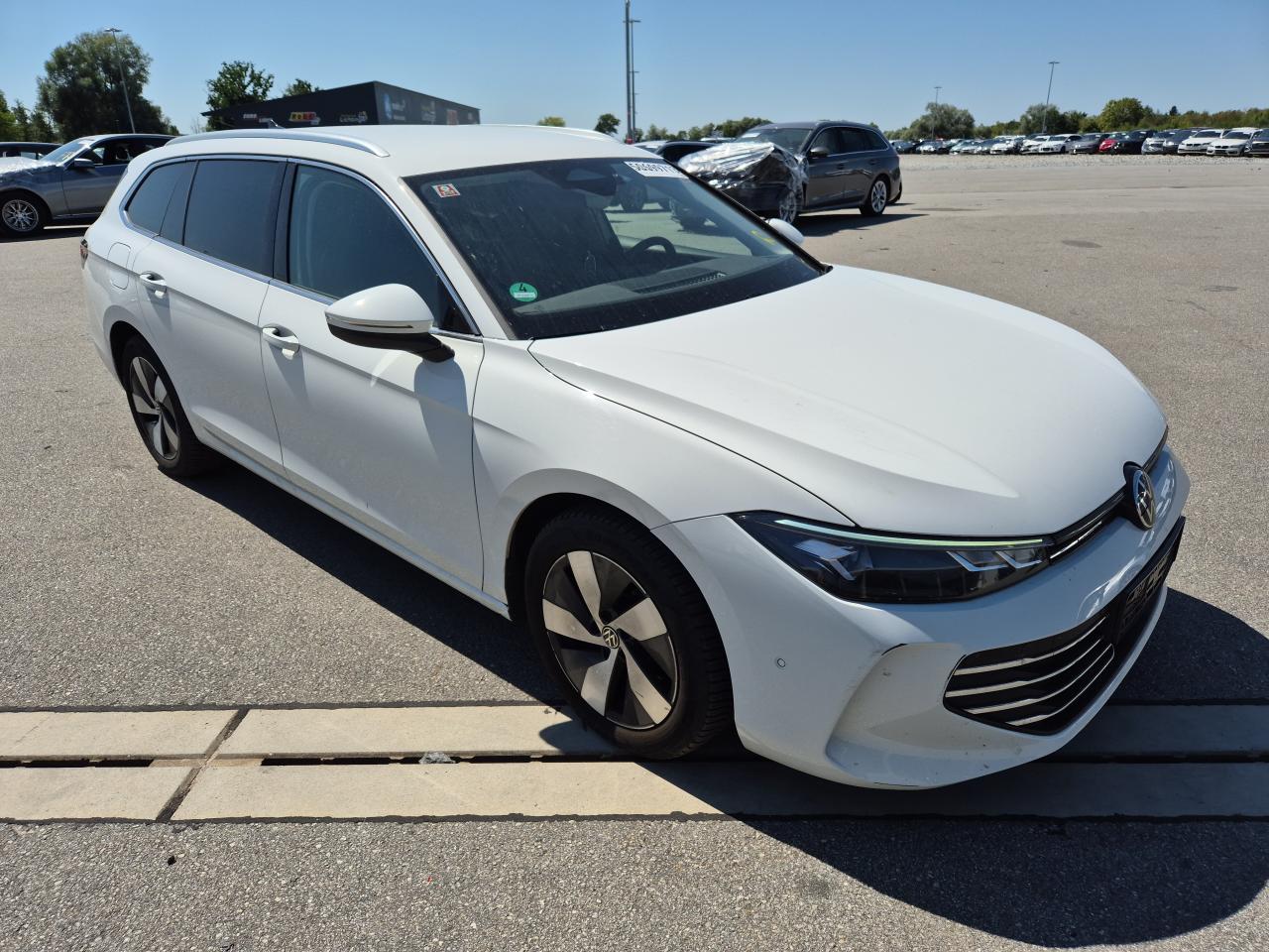 WVWZZZCJ1SD****** · 2025 VOLKSWAGEN Passat Variant