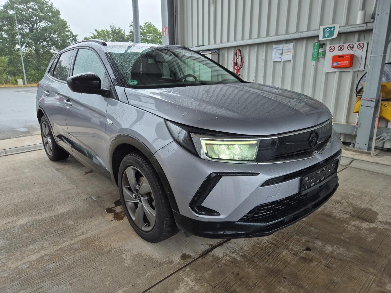 W0VZRHNS2R6****** · 2024 OPEL Grandland