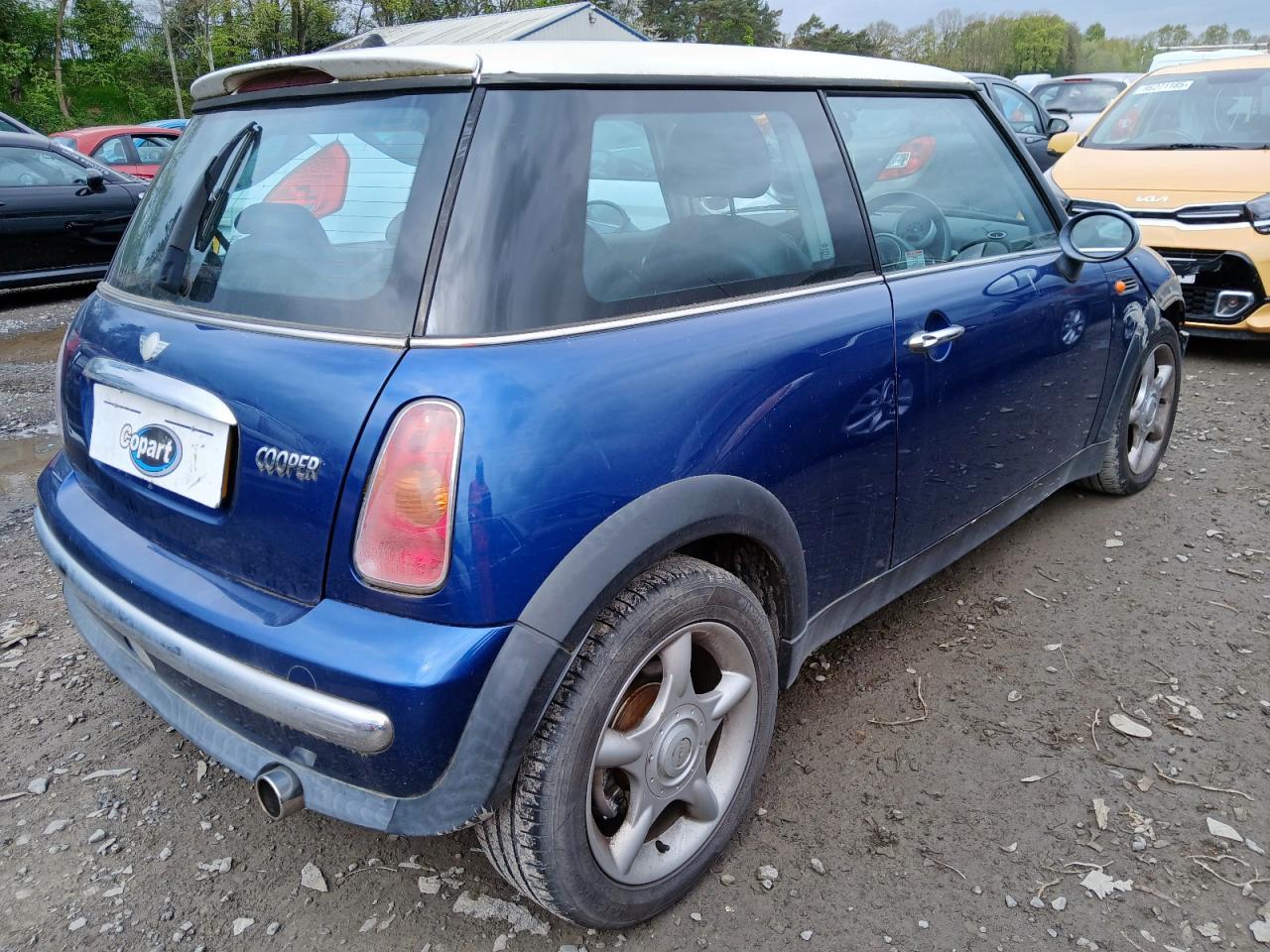 2004 MINI HATCHBACK · 3/15