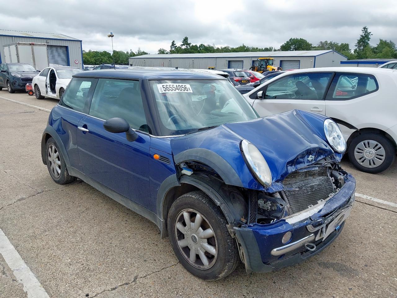 2004 MINI HATCHBACK · 2/18