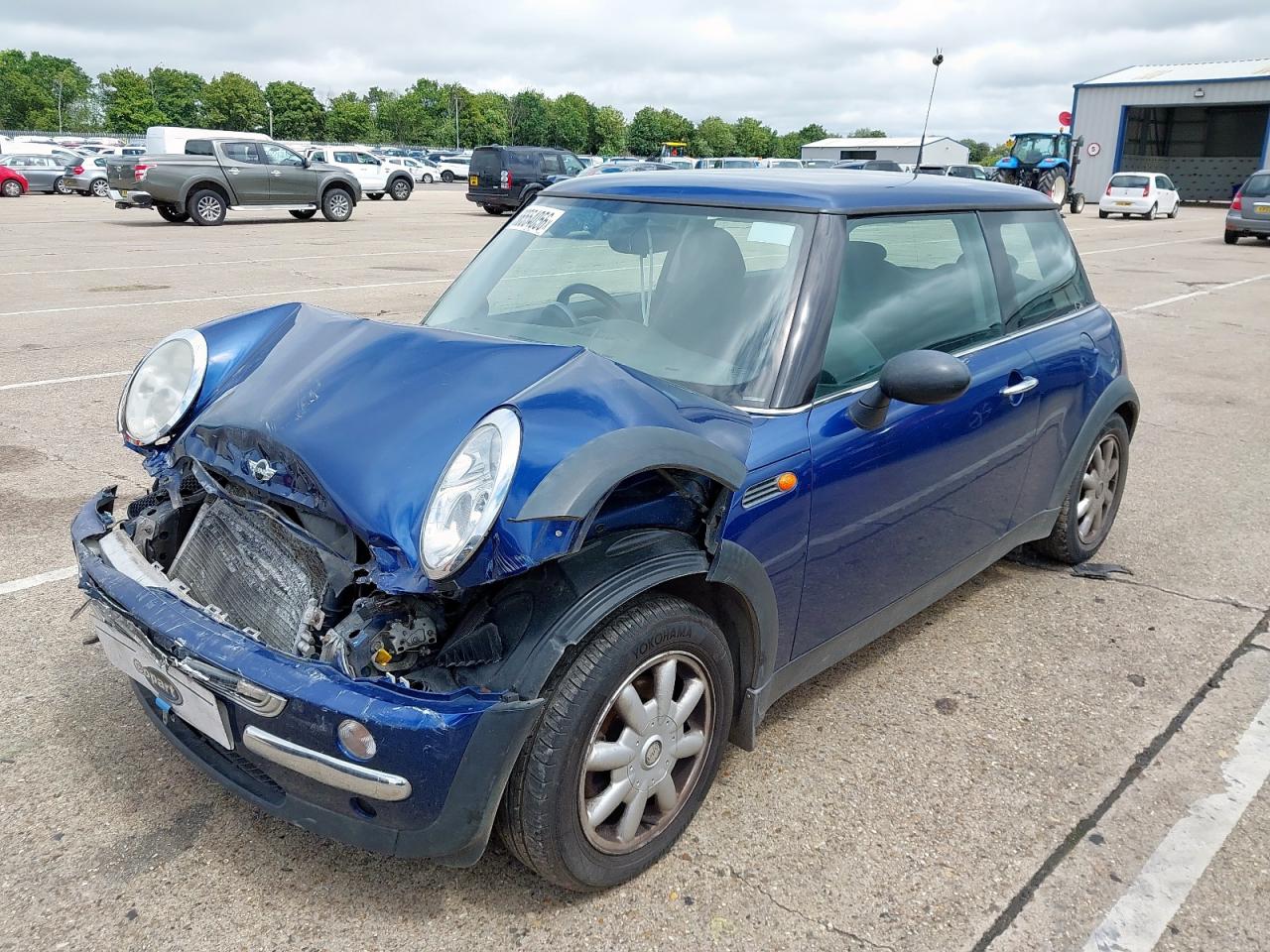 ***************** · 2004 MINI HATCHBACK