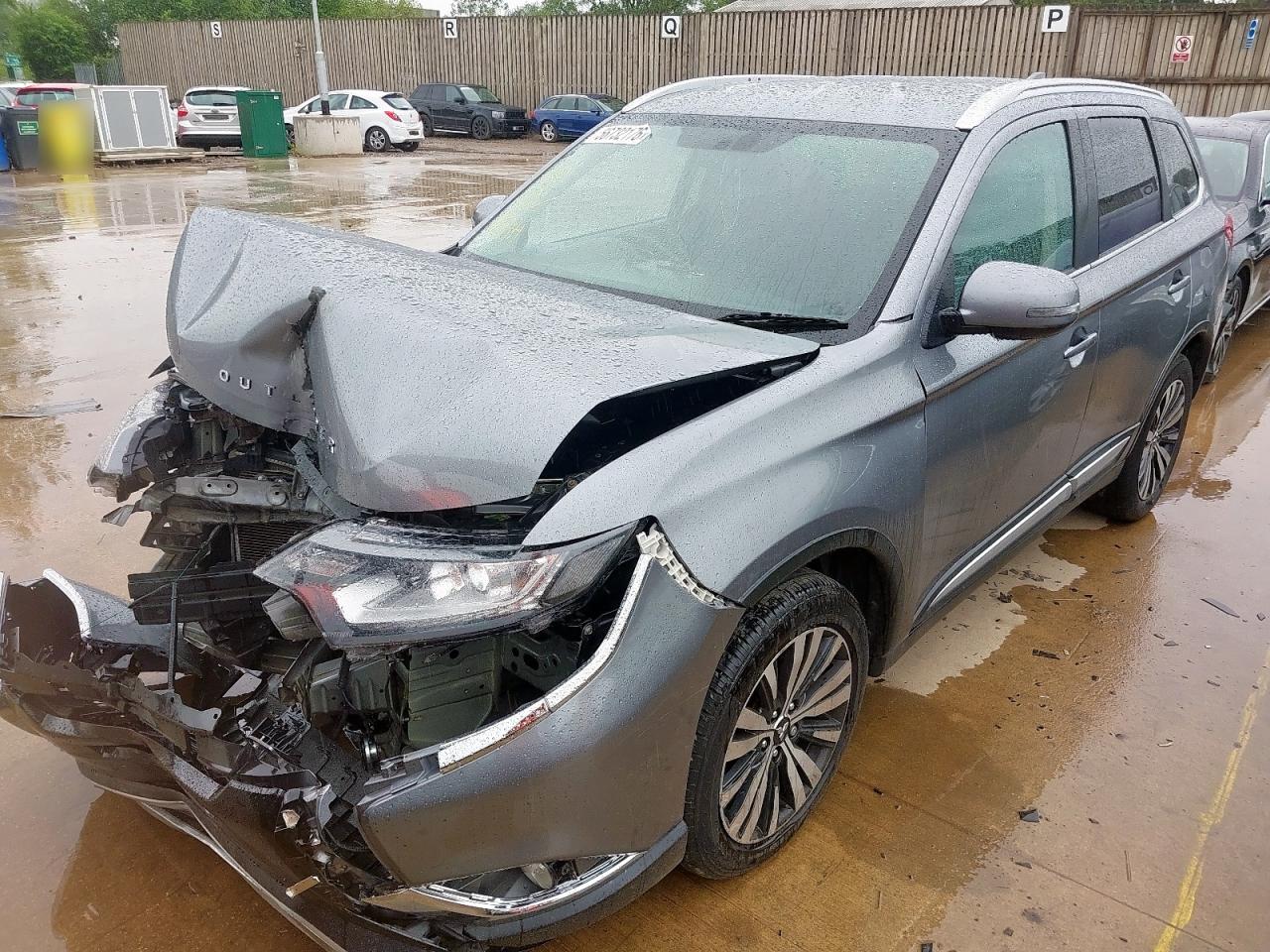 2020 MITSUBISHI OUTLANDER