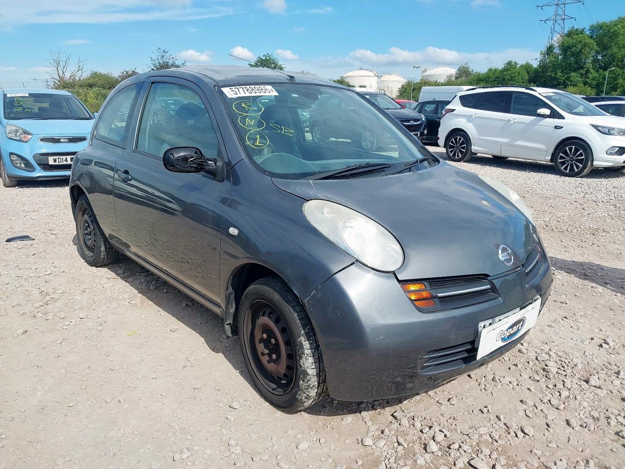 2003 NISSAN MICRA SE · 2/12