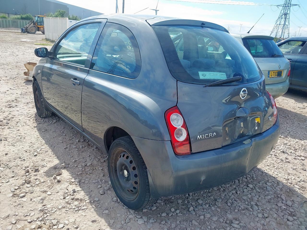 2003 NISSAN MICRA SE · 4/12