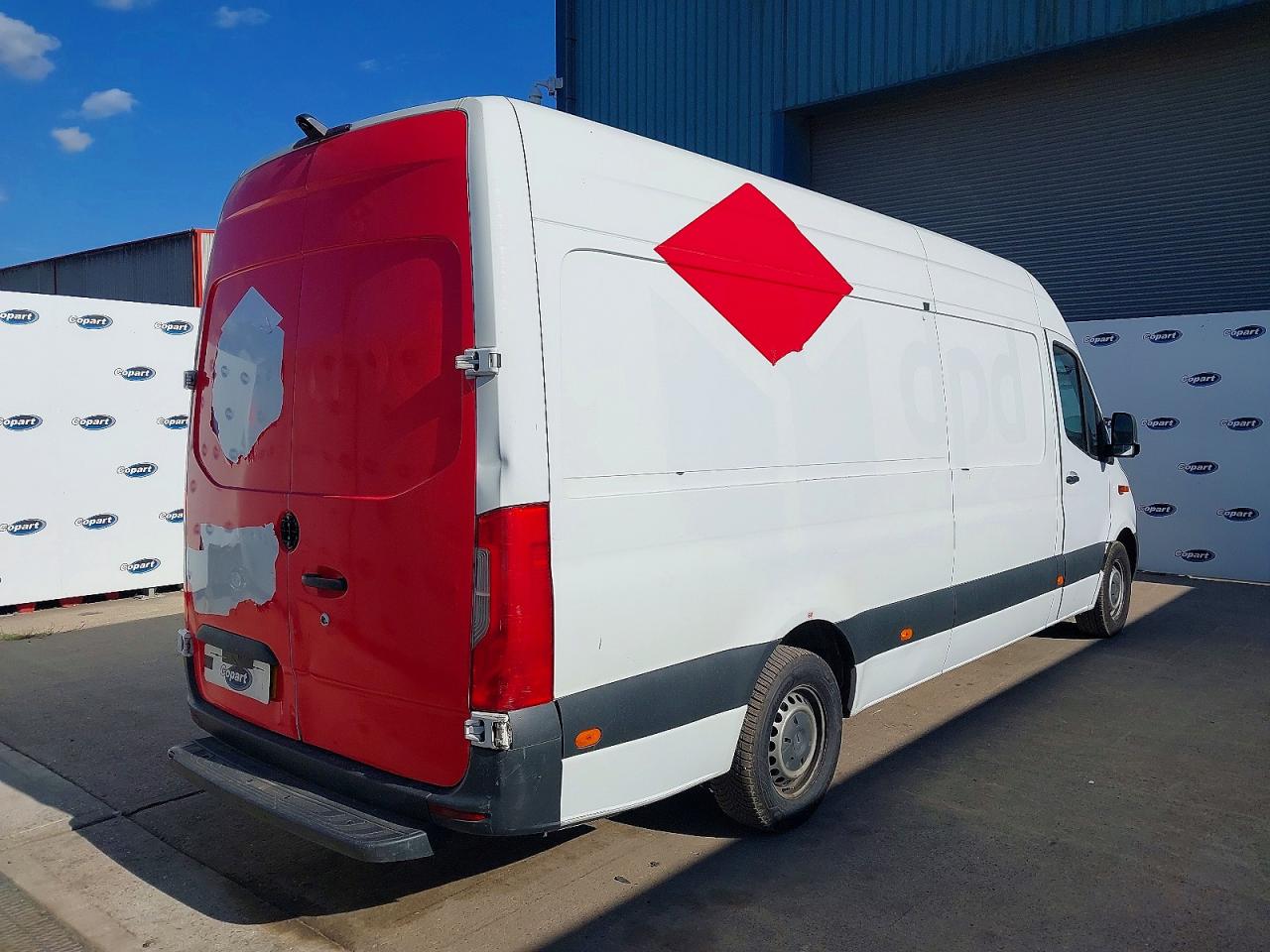 2020 MERCEDES BENZ SPRINTER · 3/21