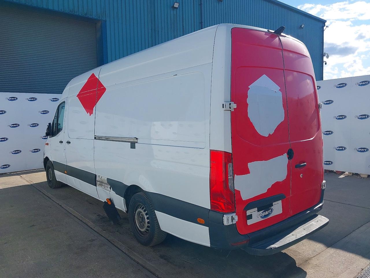2020 MERCEDES BENZ SPRINTER · 4/21