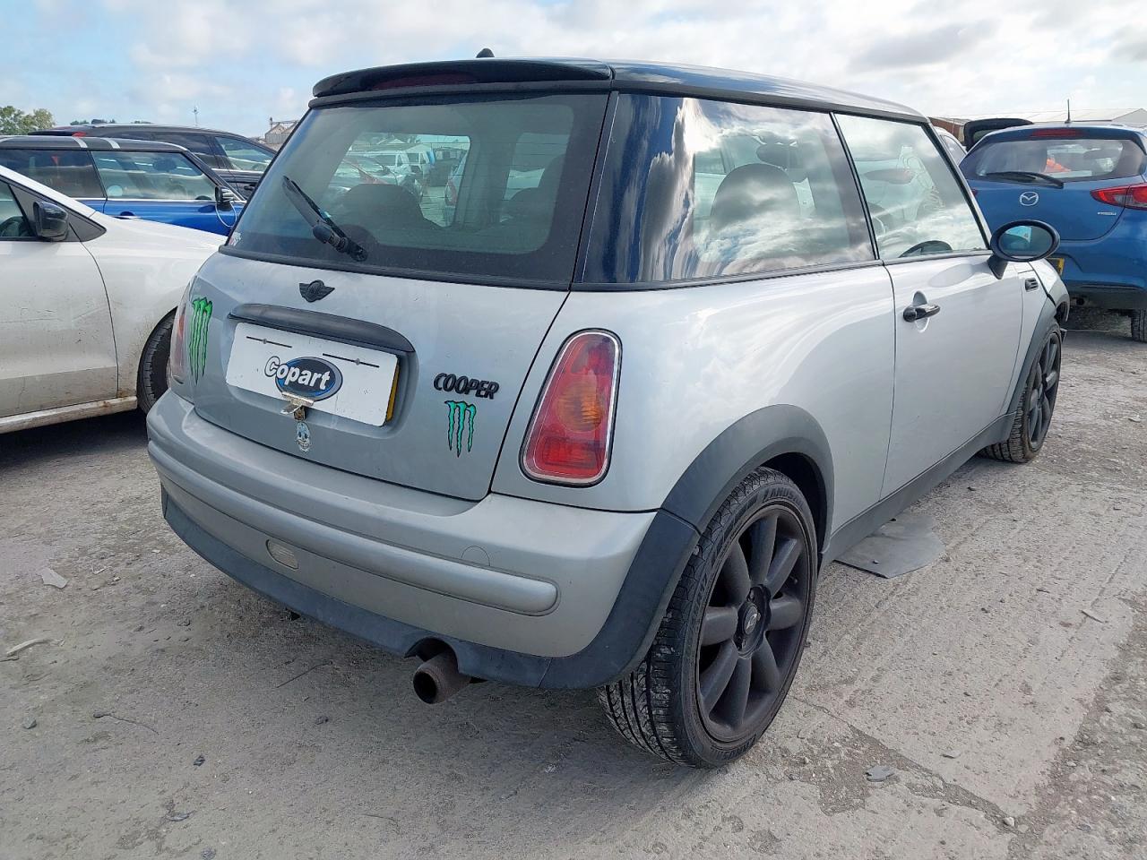 2003 MINI HATCHBACK · 3/16