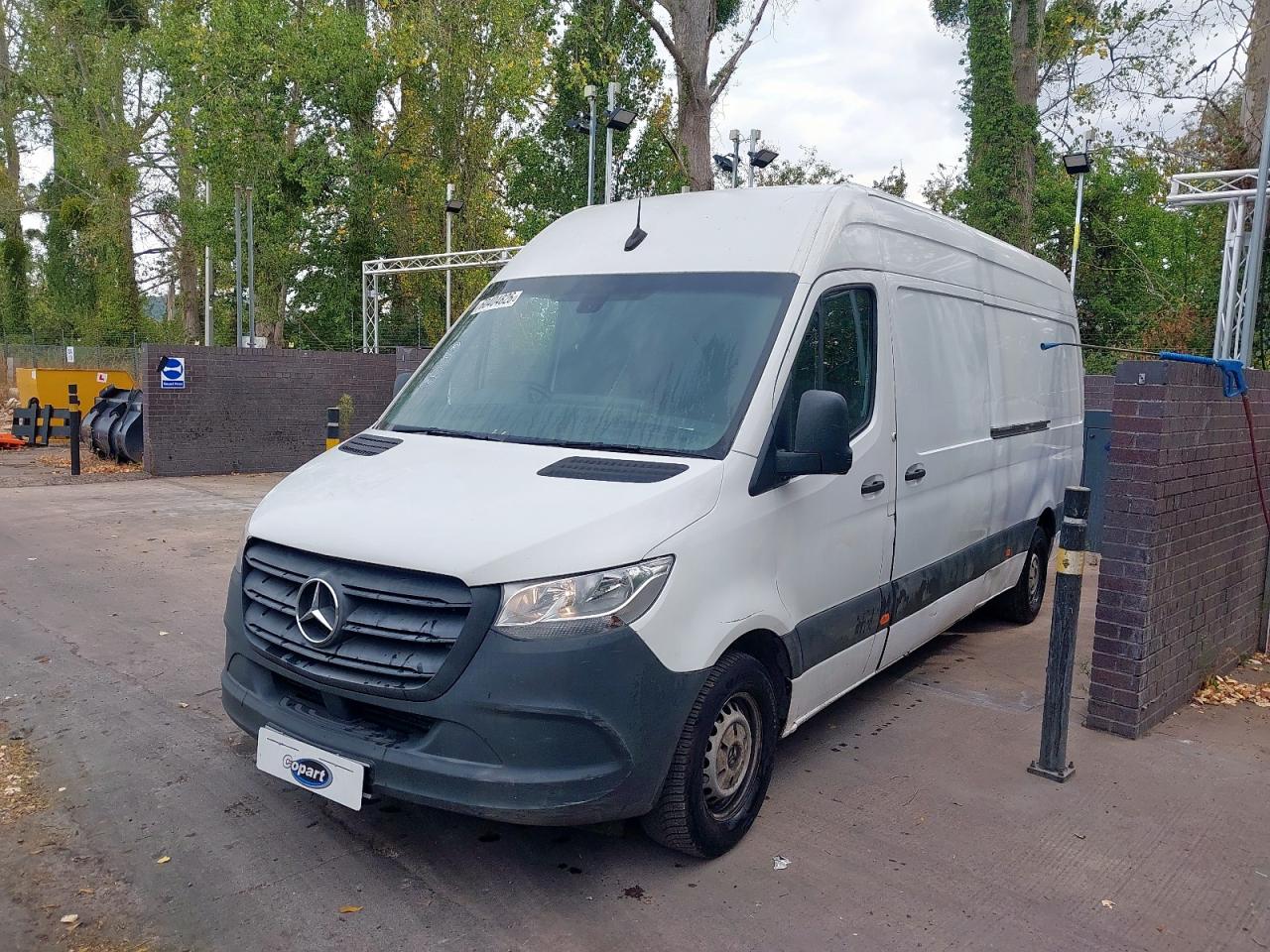2020 MERCEDES BENZ SPRINTER