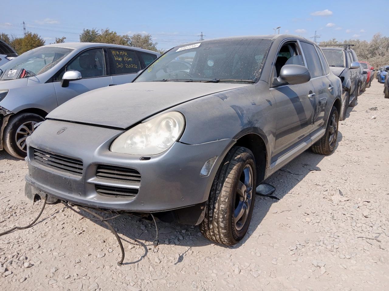 ***************** · 2004 PORSCHE CAYENNE