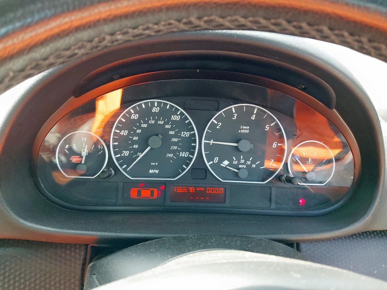 ***************** · 2002 BMW 3 SERIES · 8/14