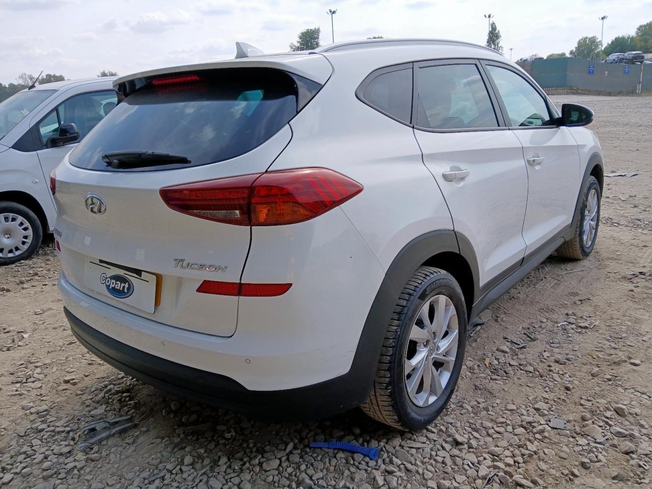 2019 HYUNDAI TUCSON SE · 3/14