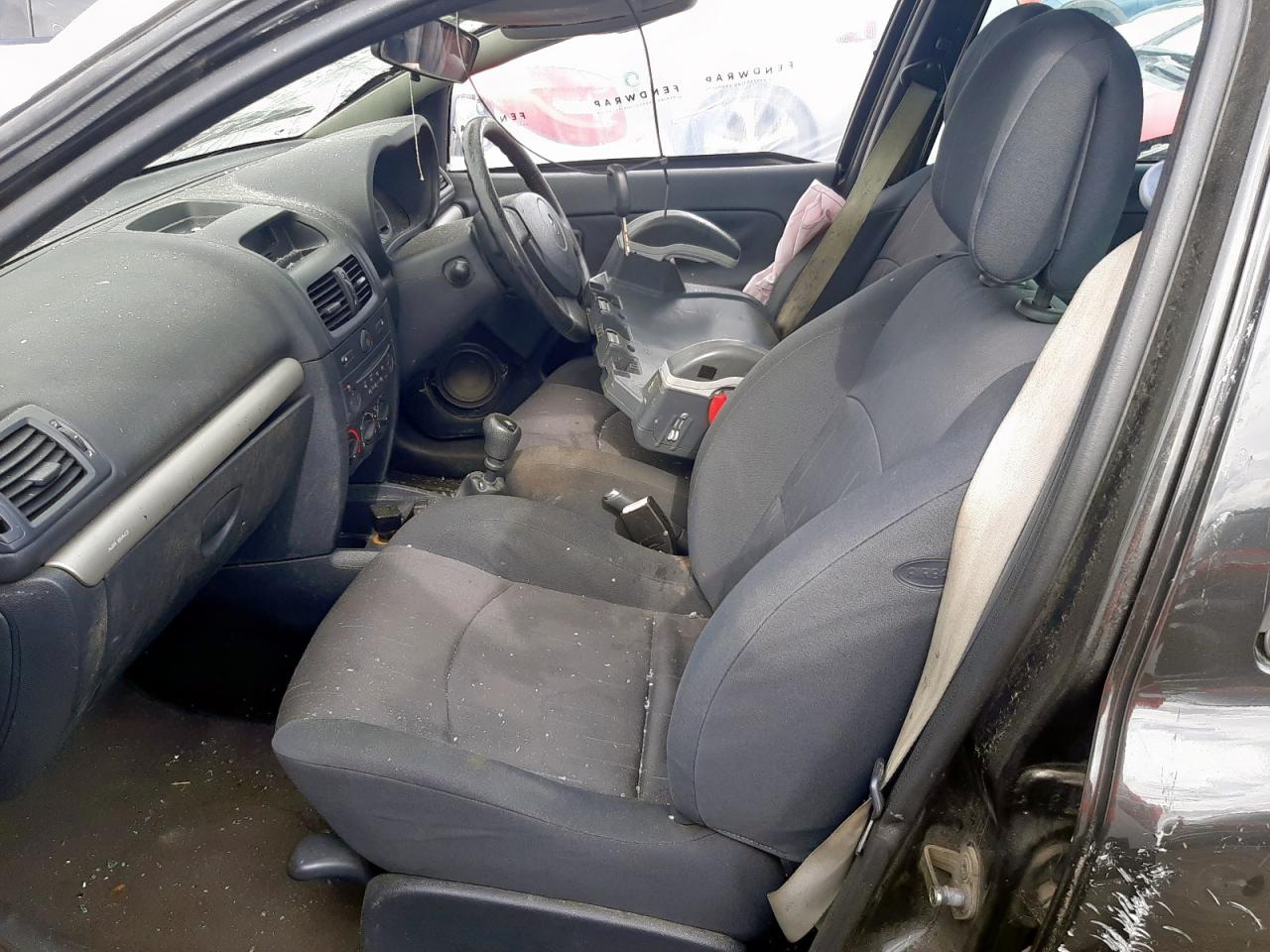 2004 RENAULT CLIO DYNAM · 5/12