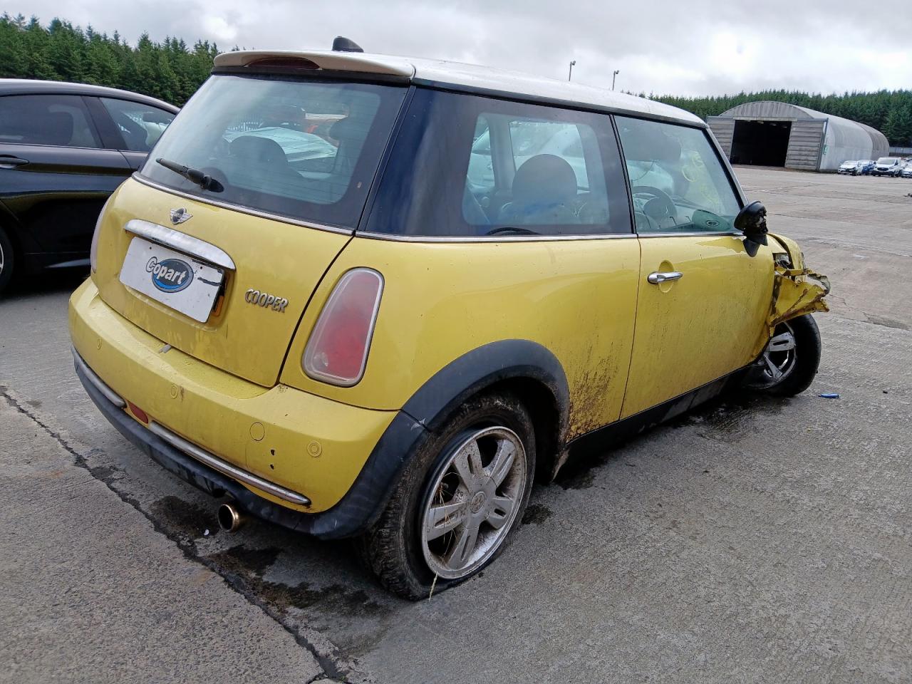 2004 MINI HATCHBACK · 3/14