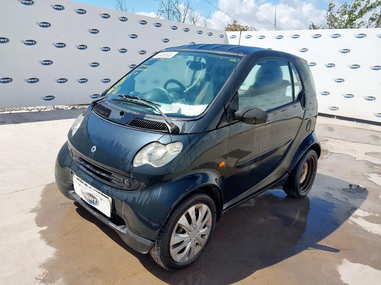 ***************** · 2004 SMART FORTWO COU