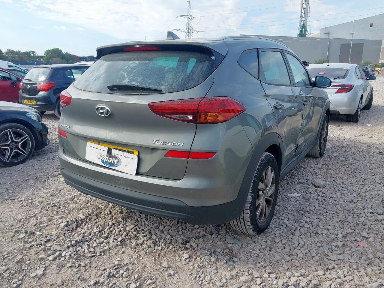 2019 HYUNDAI TUCSON SE · 3/12