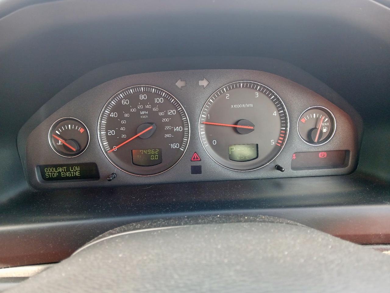 ***************** · 2003 VOLVO S60 D5 SE · 8/14