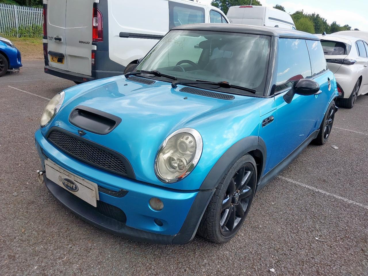 ***************** · 2003 MINI HATCHBACK