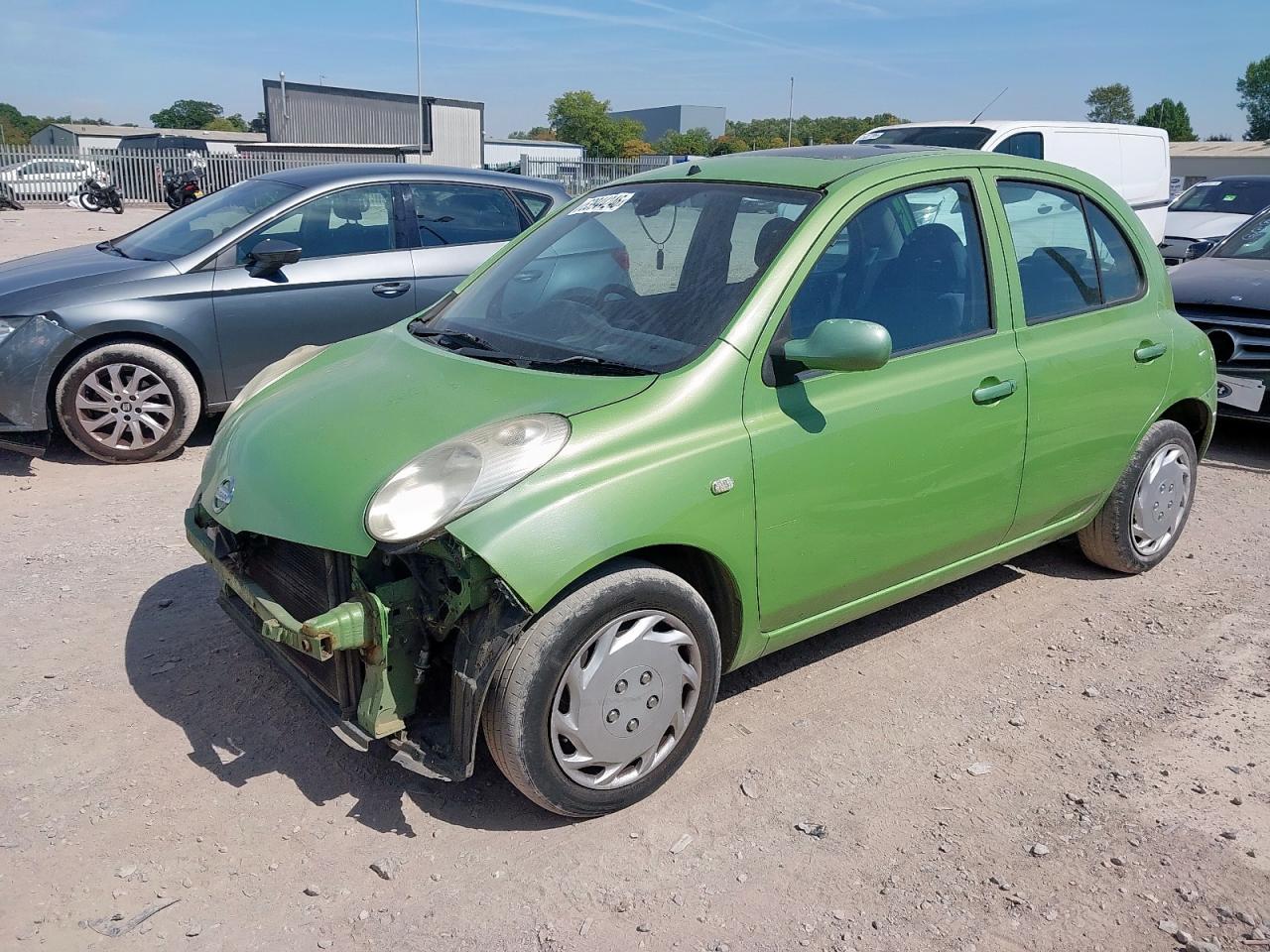 ***************** · 2004 NISSAN MICRA SE