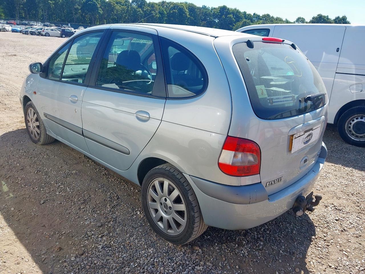 2002 RENAULT MEGANE SCE · 4/13