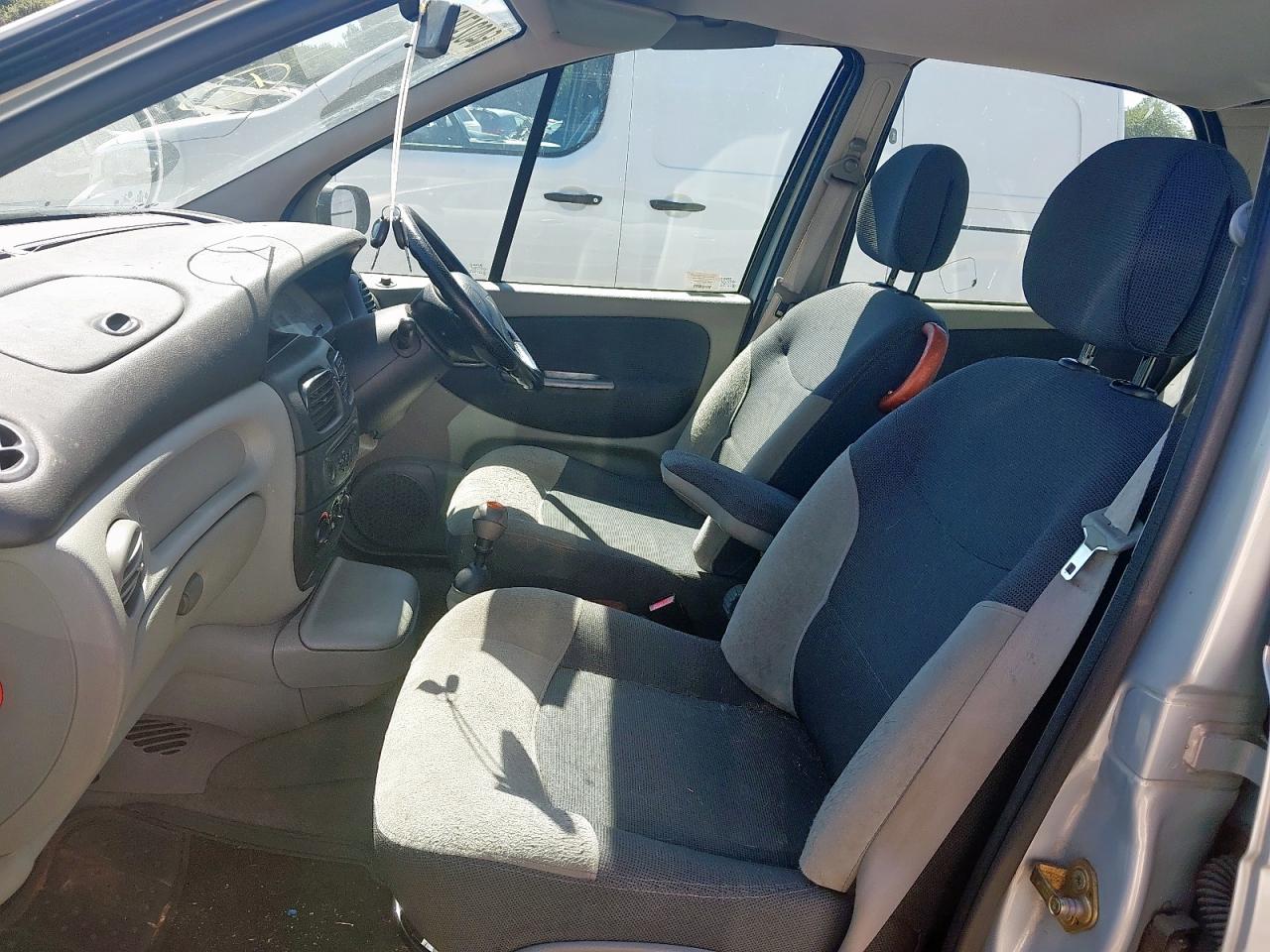2002 RENAULT MEGANE SCE · 5/13