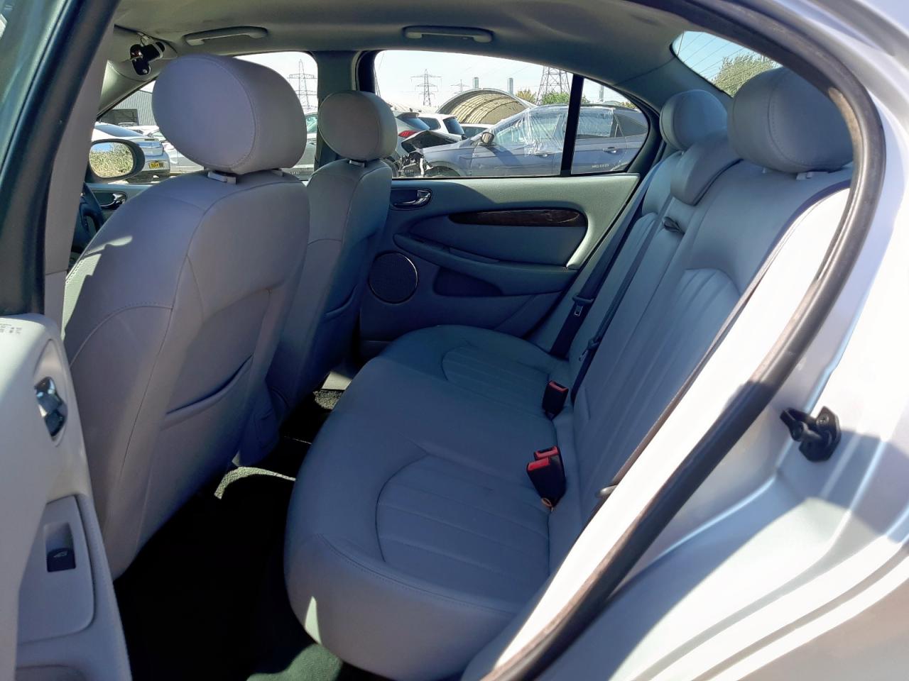 ***************** · 2003 JAGUAR X-TYPE SE · 6/14